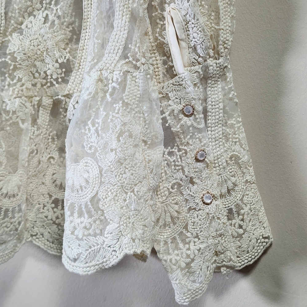 Unify style embroidered sheer long sleeve peplum blouse color offwhite - Picture 2 of 6